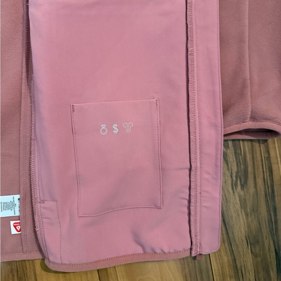 NWOT 🛍️⭐️ FIGS Primaloft Fleece Jacket Women’s XL Dusty Rose Pink - Picture 6 of 11